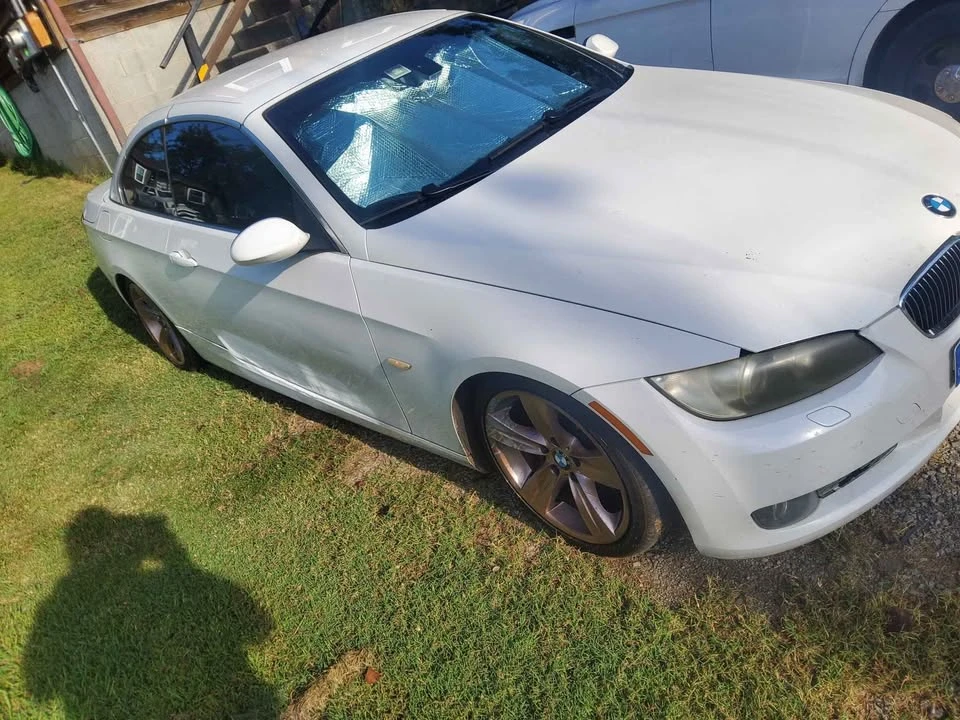 2009 BMW E93 335i Convertible - Image 3 of 20