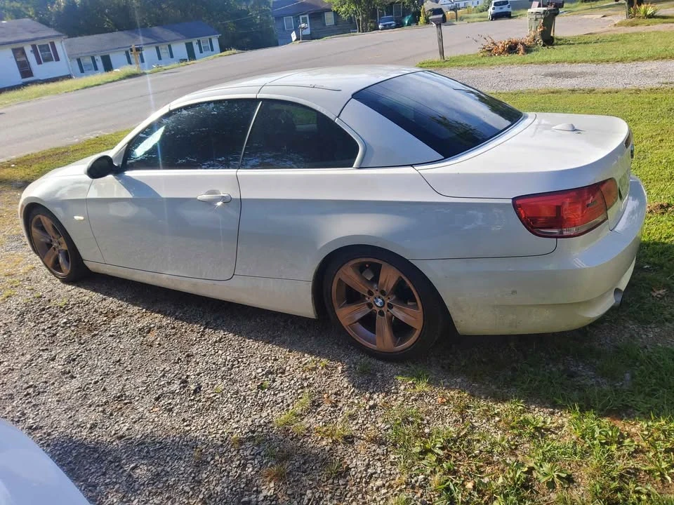 2009 BMW E93 335i Convertible - Image 4 of 20