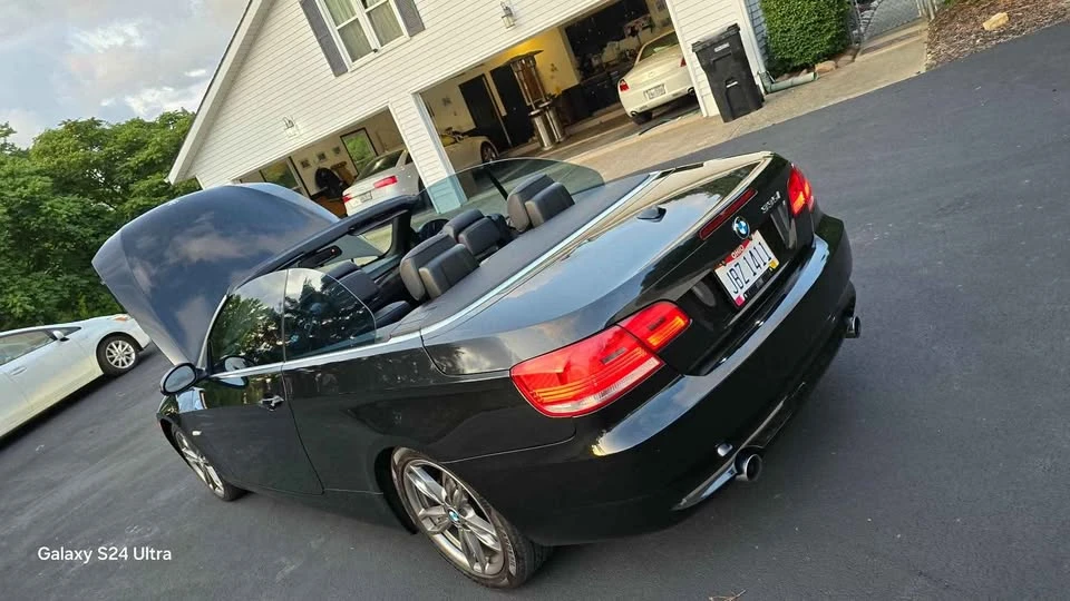 2009 BMW E93 335i Convertible - Image 2 of 20