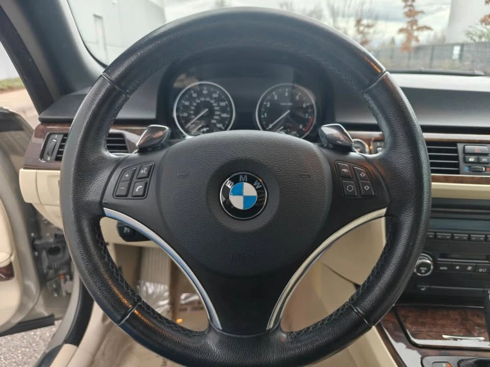 2009 BMW E93 335i Convertible - Image 16 of 20