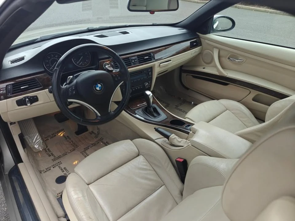 2009 BMW E93 335i Convertible - Image 15 of 20
