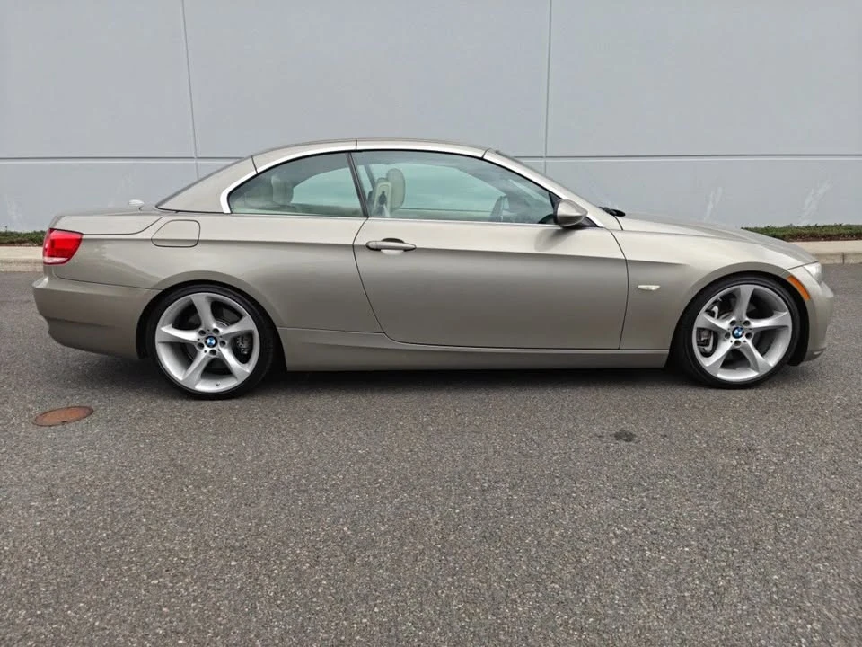 2009 BMW E93 335i Convertible - Image 9 of 20
