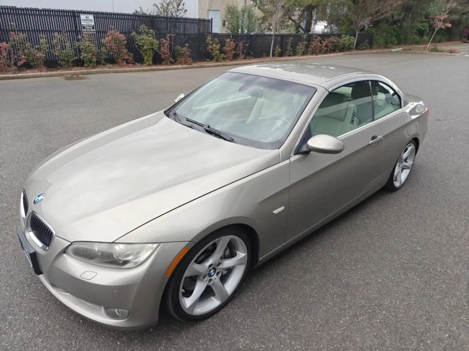 2009 BMW E93 335i Convertible - Image 10 of 20
