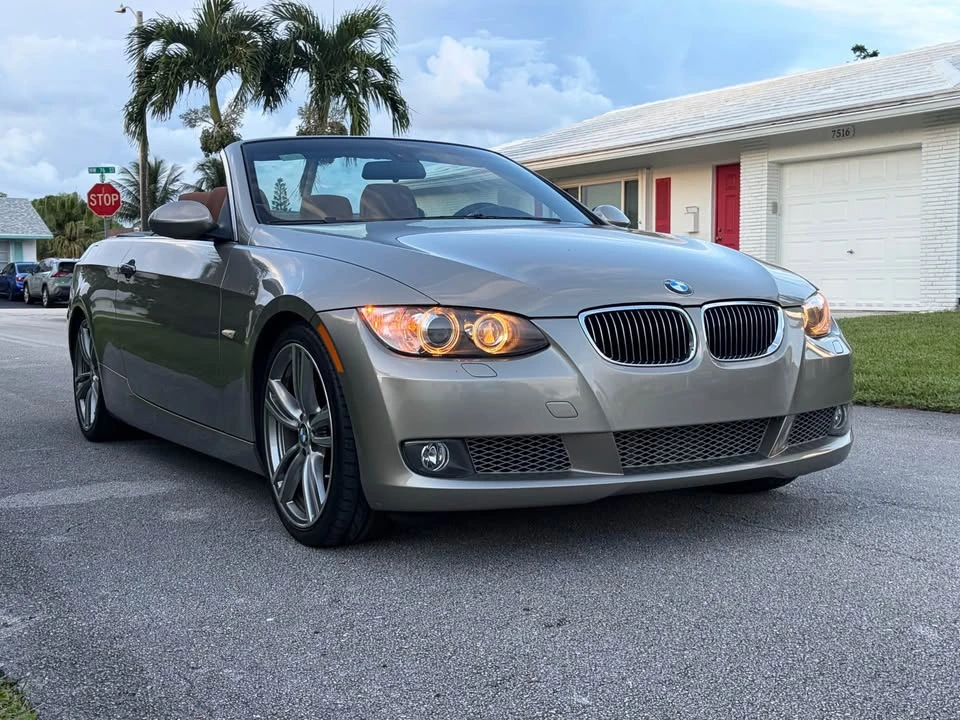 2009 BMW E93 335i Convertible - Image 3 of 13