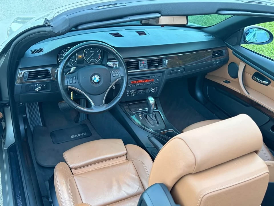 2009 BMW E93 335i Convertible - Image 9 of 13