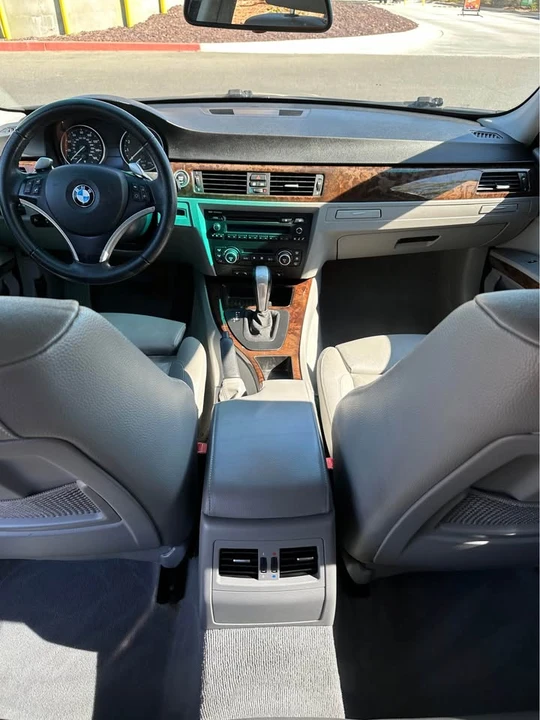 2009 BMW E90 335i Sedan - Image 4 of 20
