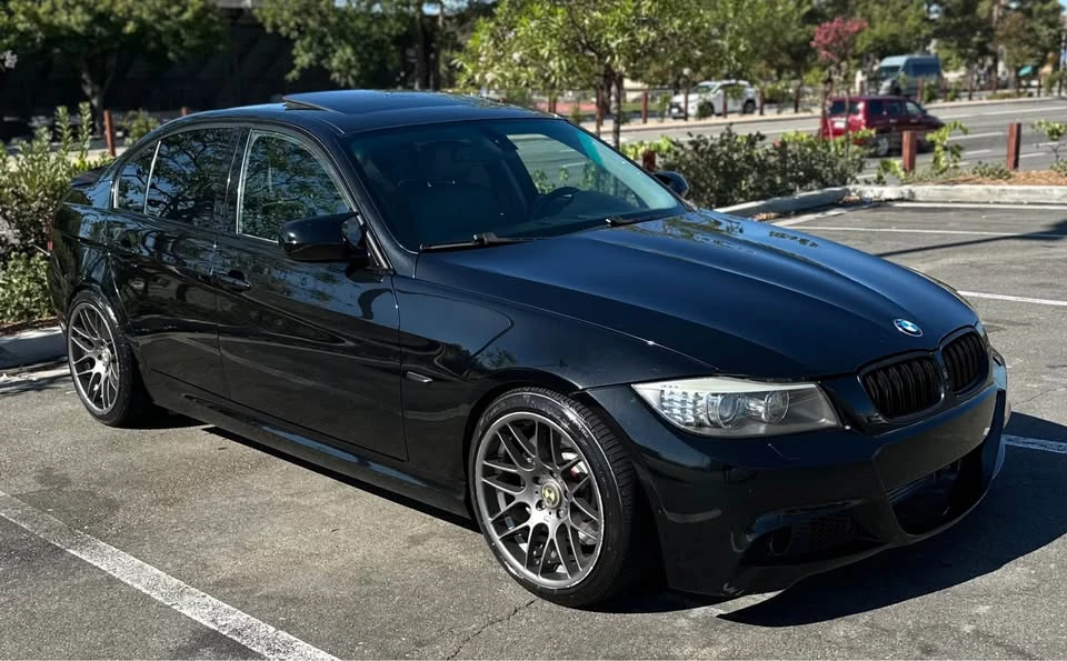 2009 BMW E90 335i Sedan - Image 11 of 20