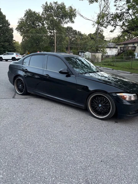2009 BMW E90 335i Sedan - Image 5 of 9