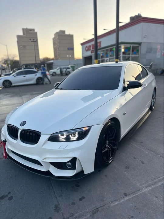 2009 BMW E92 335i Coupe - Image 11 of 20
