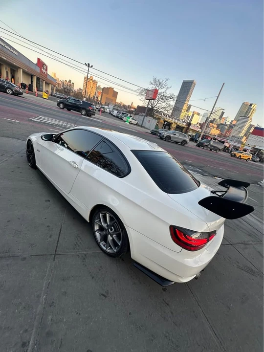 2009 BMW E92 335i Coupe - Image 10 of 20