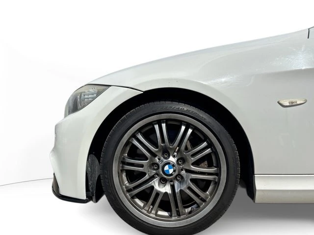 2009 BMW E90 335i Sedan - Image 19 of 20