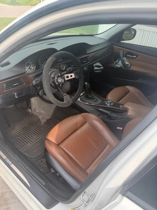 2009 BMW E90 335i Sedan - Image 6 of 6