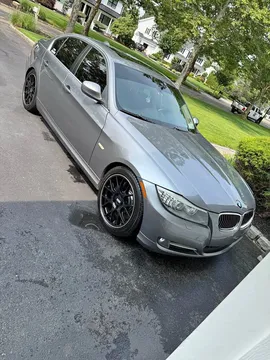 2009 BMW 3 Series 335i xDrive Sedan 4D