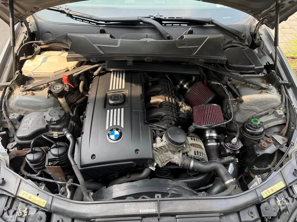 2009 BMW E90 335i Sedan - Image 4 of 6