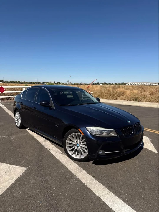 2009 BMW E90 335i Sedan - Image 2 of 11