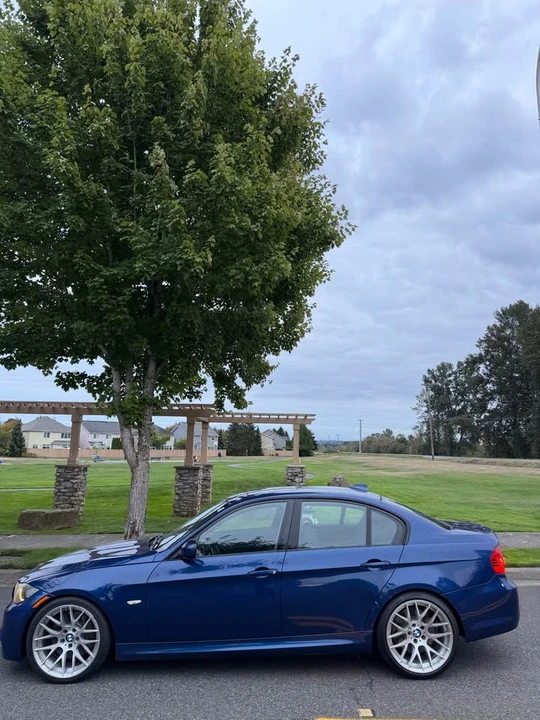 2009 BMW E90 335i Sedan - Image 4 of 5