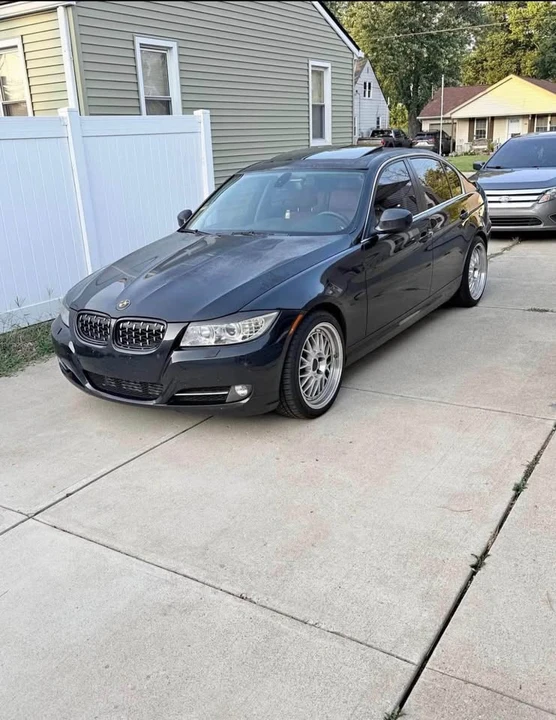 2009 BMW E90 335i Sedan - Image 2 of 15