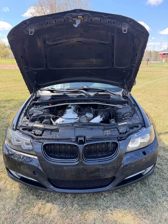 2009 BMW E90 335i Sedan - Image 10 of 20