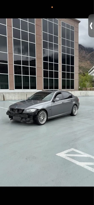 2009 BMW E90 335i Sedan - Image 4 of 4