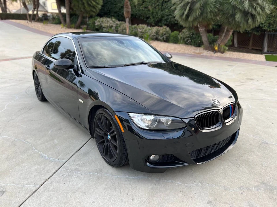 2009 BMW E93 335i Convertible - Image 10 of 11