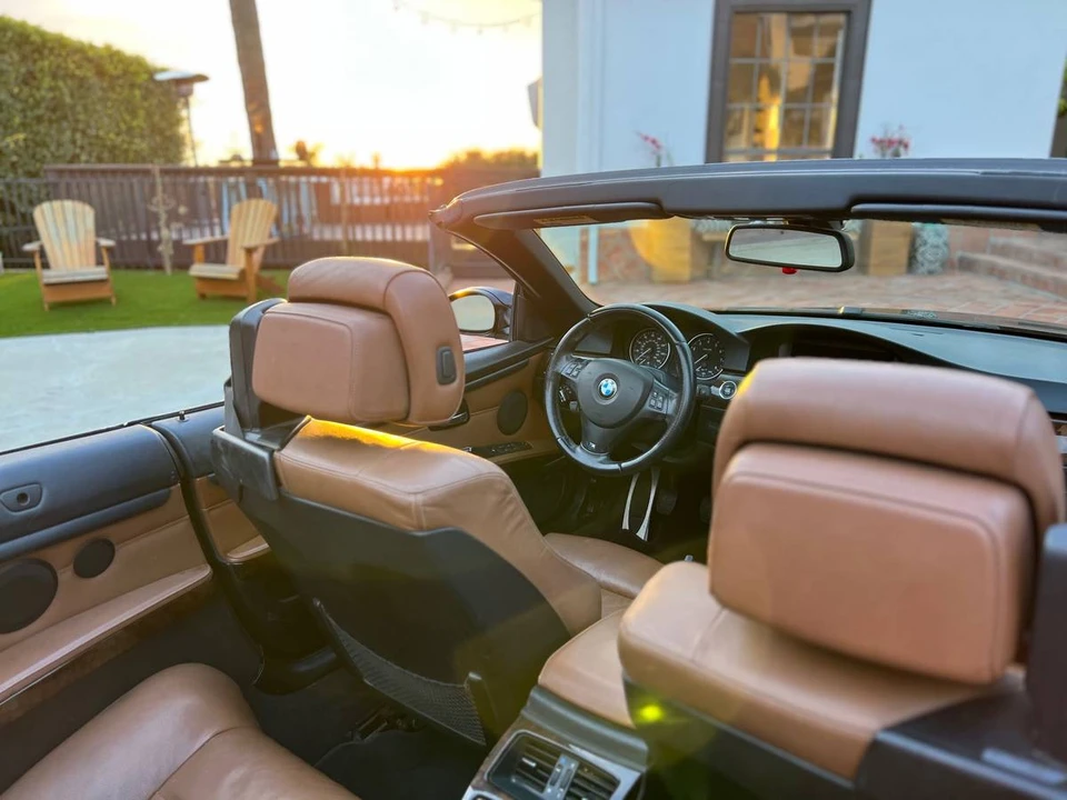 2009 BMW E93 335i Convertible - Image 7 of 11