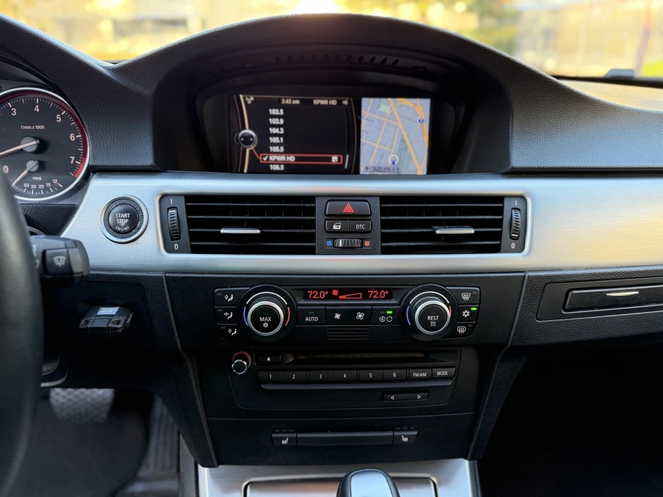 2009 BMW E90 3 Series Sedan - Image 12 of 20