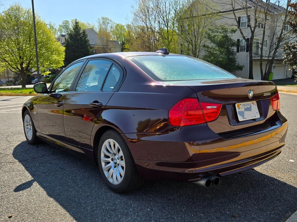 2009 BMW E90 3 Series Sedan - Image 8 of 20
