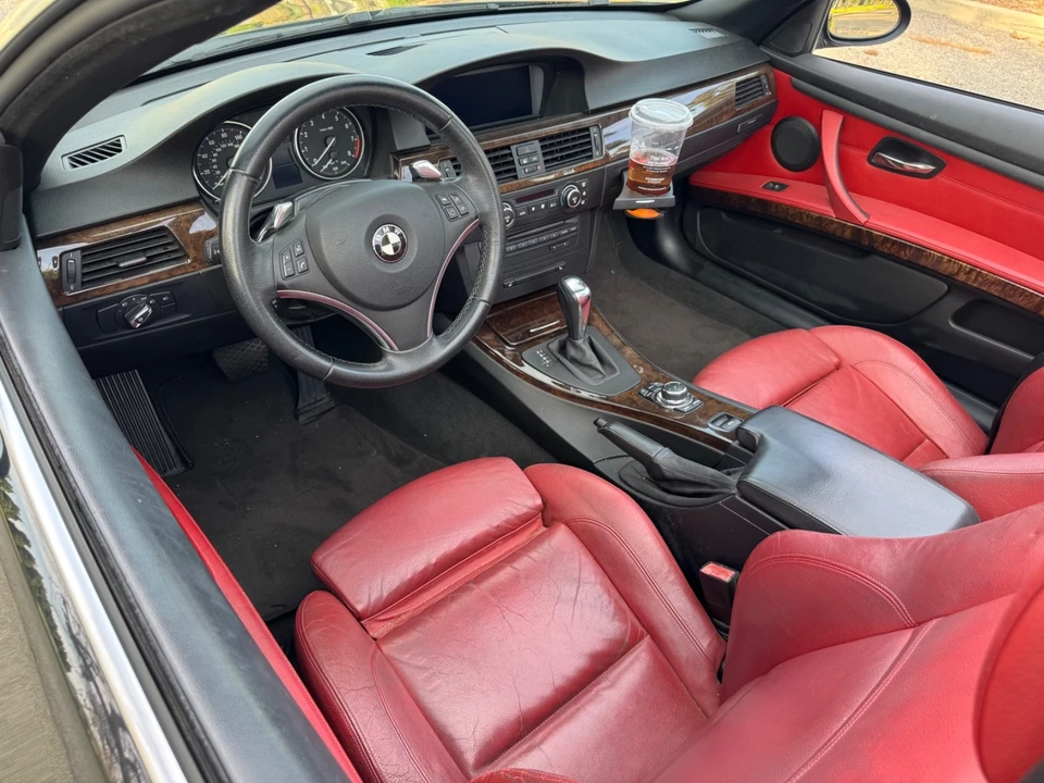 2009 BMW E90 3 Series Sedan - Image 19 of 21