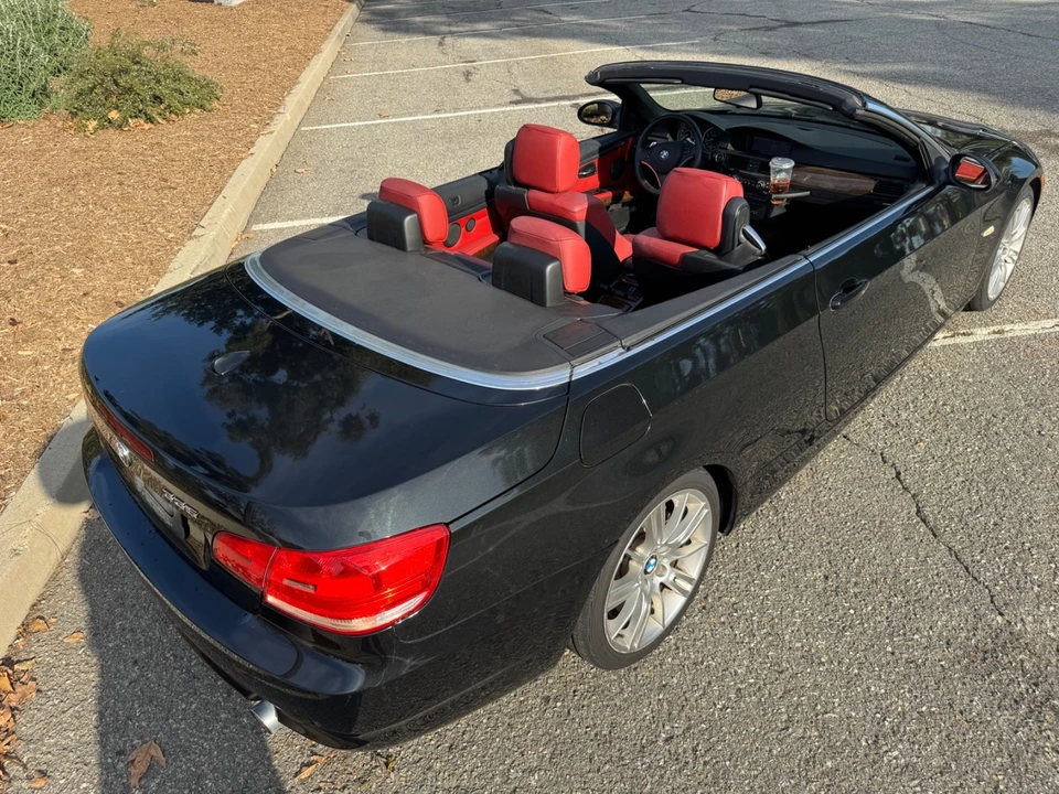 2009 BMW E90 3 Series Sedan - Image 9 of 21
