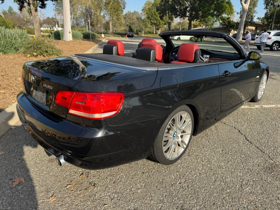 2009 BMW E90 3 Series Sedan - Image 10 of 21