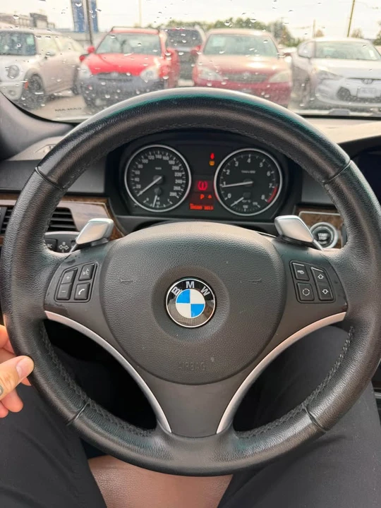 2009 BMW E90 3 Series Sedan - Image 9 of 11
