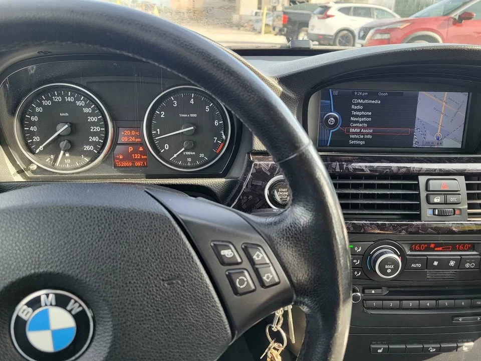 2009 BMW E90 3 Series Sedan - Image 15 of 16