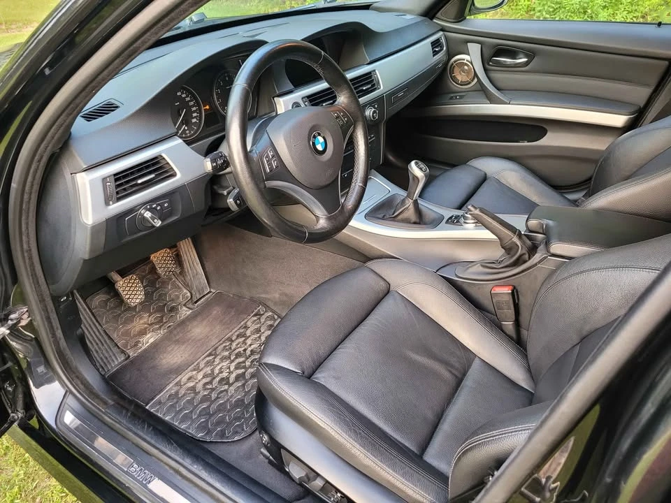 2009 BMW E90 3 Series Sedan - Image 6 of 12