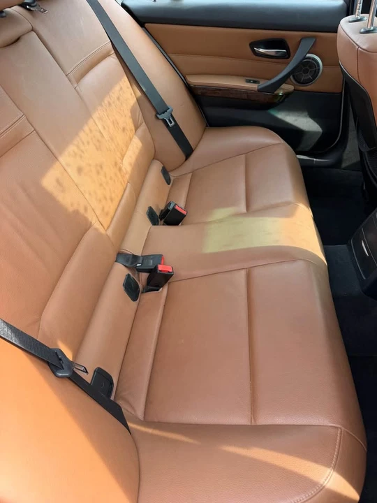 2009 BMW E90 3 Series Sedan - Image 7 of 11
