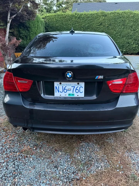 2009 BMW E90 3 Series Sedan - Image 2 of 7