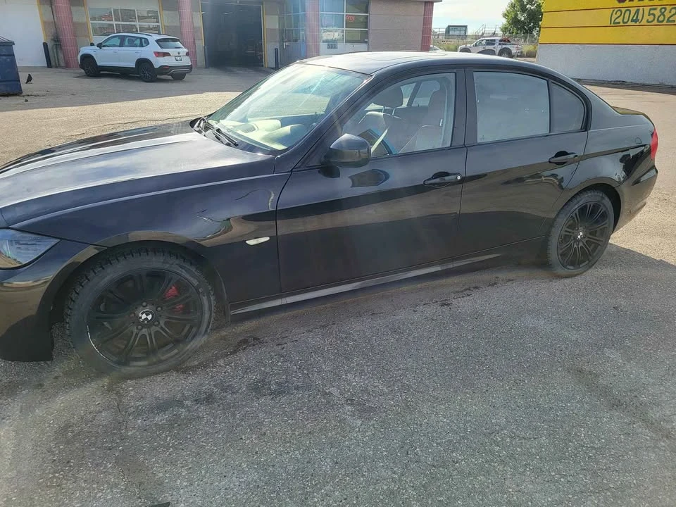 2009 BMW E90 3 Series Sedan - Image 5 of 16