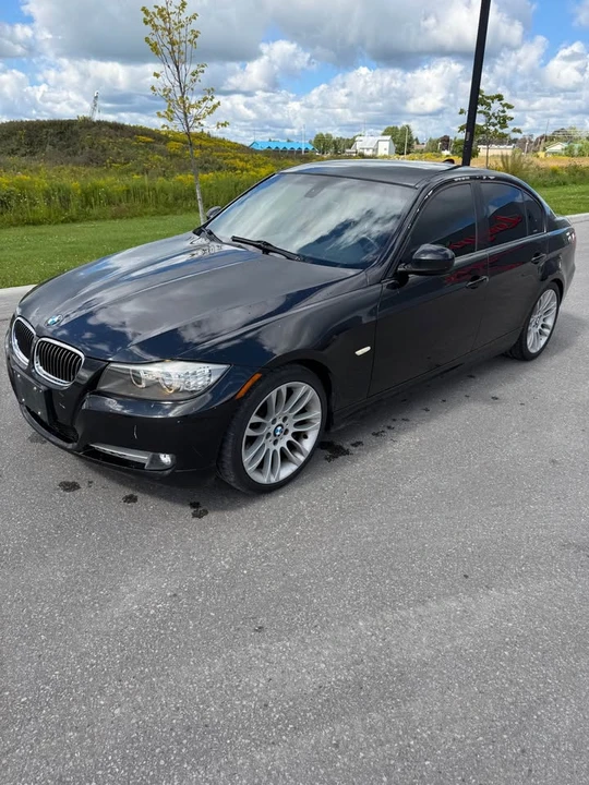 2009 BMW E90 3 Series Sedan - Image 4 of 11