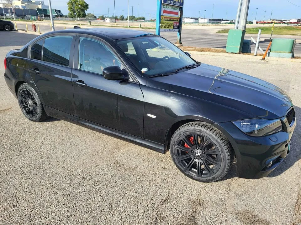 2009 BMW E90 3 Series Sedan - Image 2 of 16