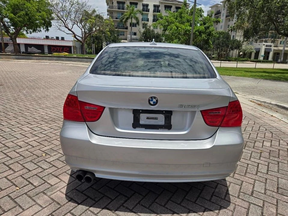 2009 BMW E90 3 Series Sedan - Image 4 of 20