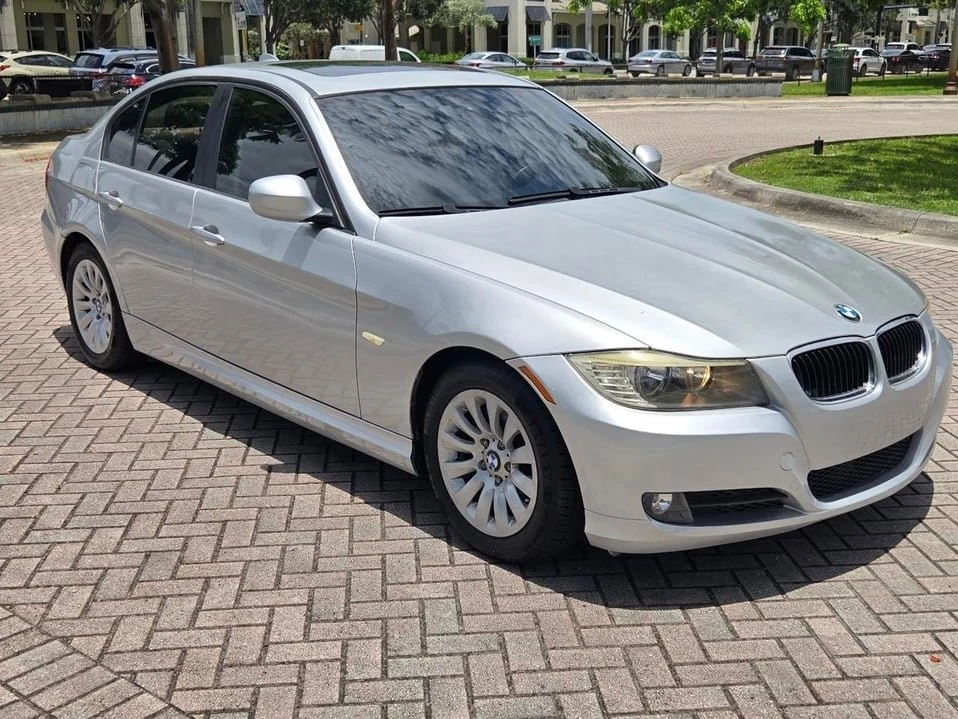 2009 BMW E90 3 Series Sedan - Image 3 of 20
