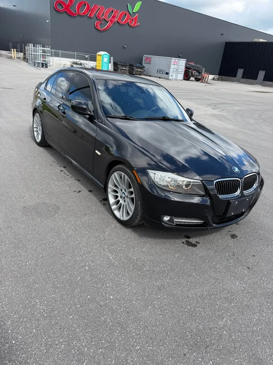 2009 BMW E90 3 Series Sedan - Image 2 of 11