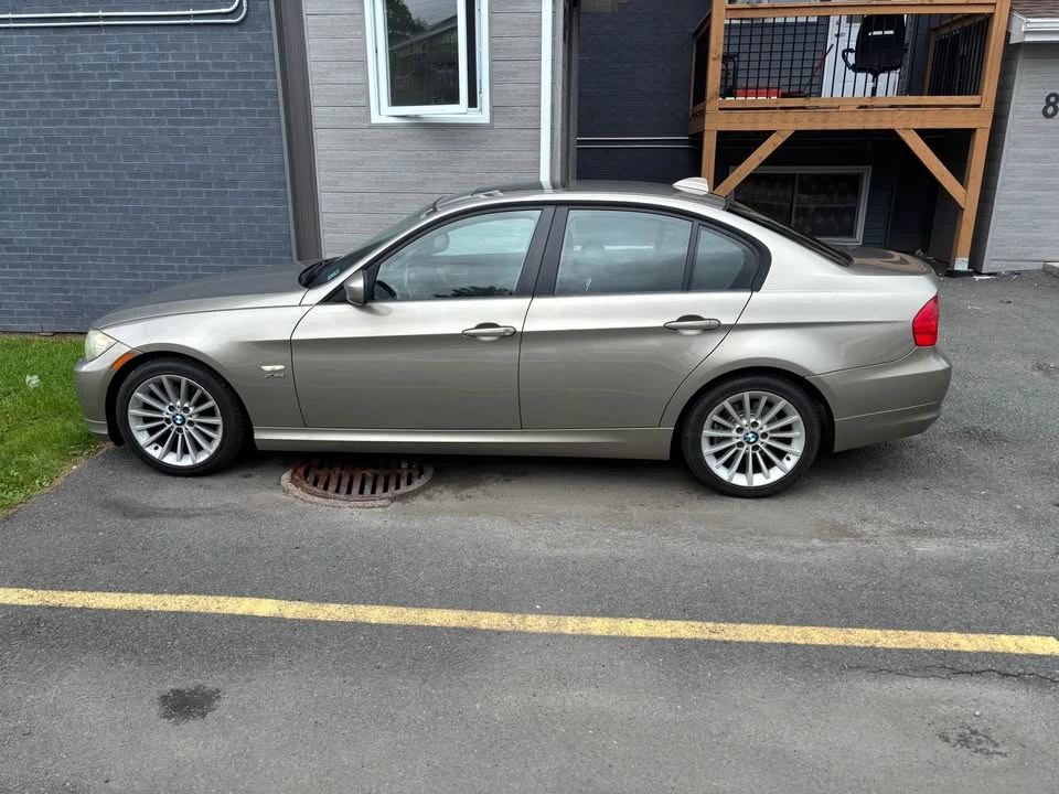 2009 BMW E90 3 Series Sedan - Image 3 of 9