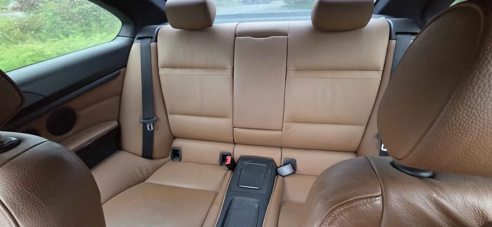 2009 BMW E90 3 Series Sedan - Image 12 of 13