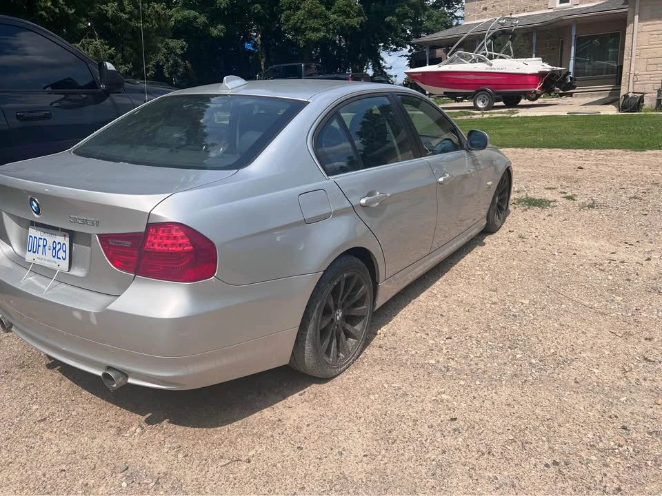 2009 BMW E90 3 Series Sedan - Image 3 of 15