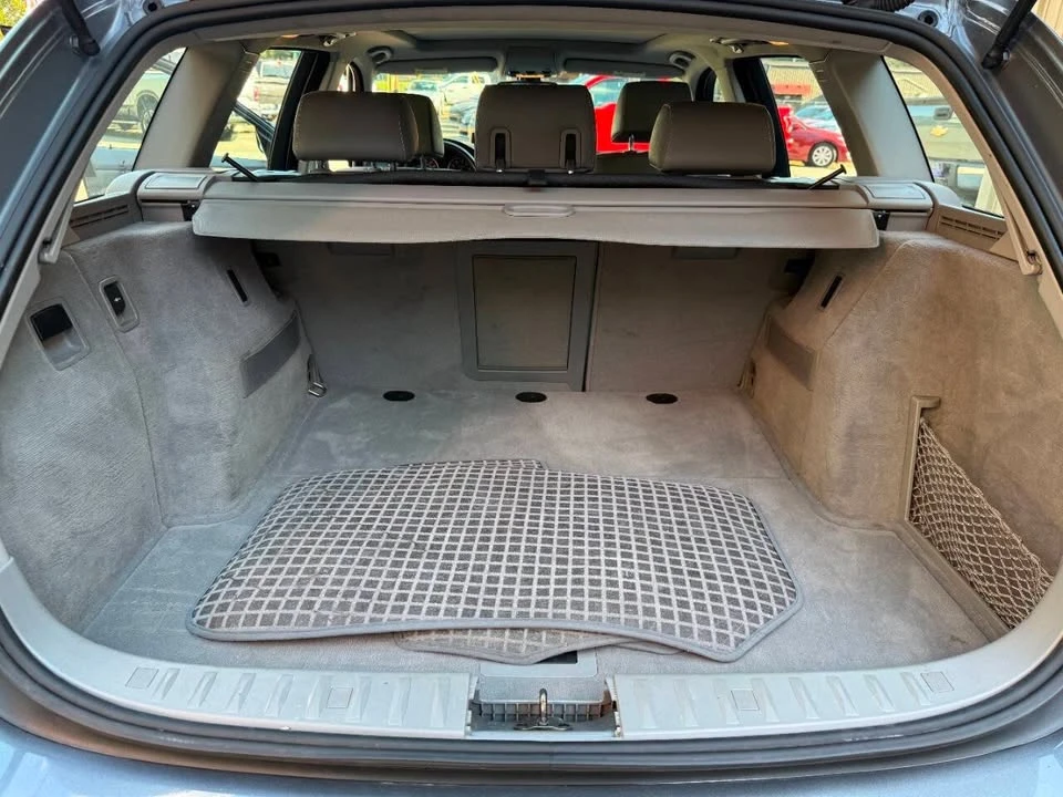 2009 BMW E90 3 Series Sedan - Image 16 of 20