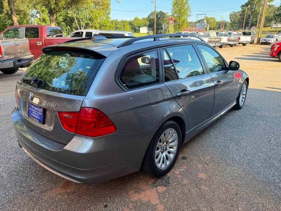 2009 BMW E90 3 Series Sedan - Image 4 of 20