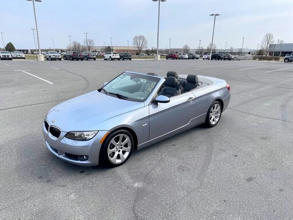 2009 BMW E90 3 Series Sedan - Image 2 of 15