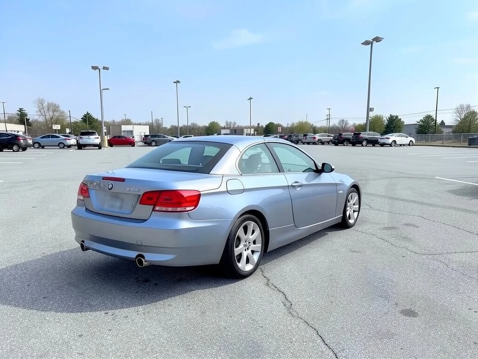 2009 BMW E90 3 Series Sedan - Image 7 of 15
