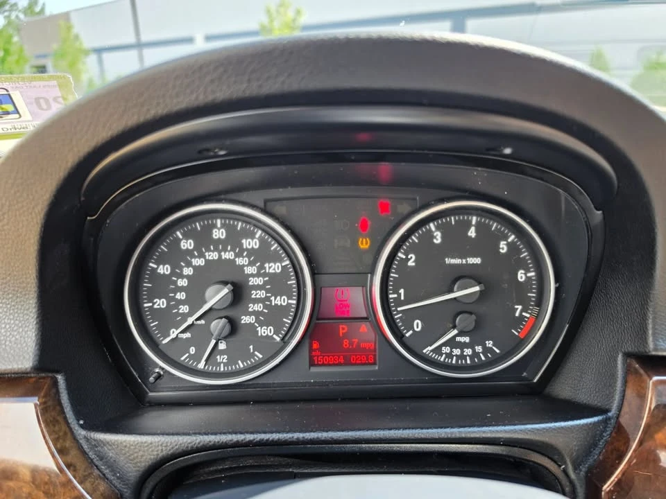 2009 BMW E90 3 Series Sedan - Image 14 of 15