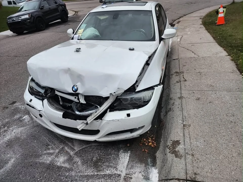 2009 BMW E90 3 Series Sedan - Image 5 of 5